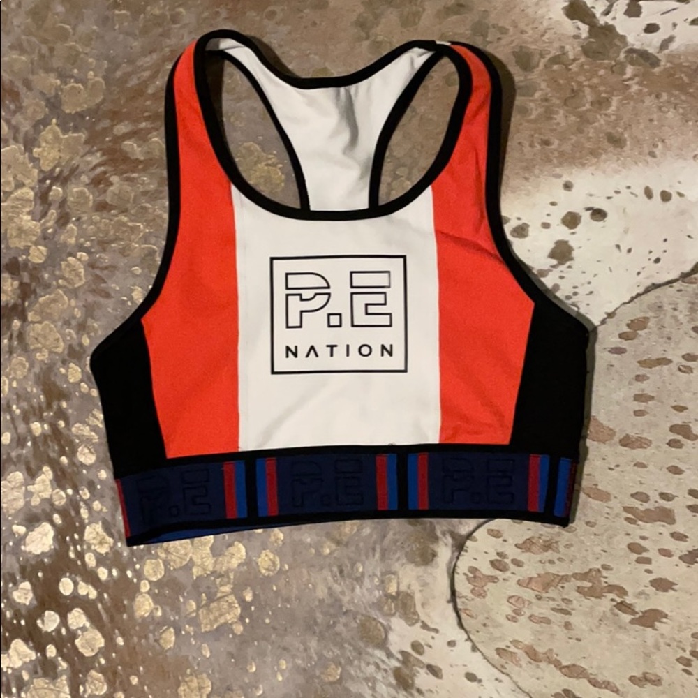 Sports Bra - size small - excellent